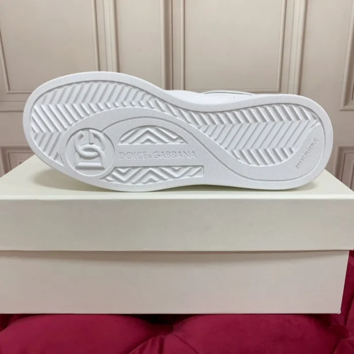 Dolce & Gabbana Calfskin New Roma Sneakers In White