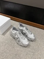 Dior Chrono Low Top Sneaker Rmwsndr95