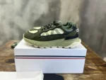 Moncler Lite Runner Sneakers In Navy