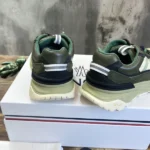 Moncler Lite Runner Sneakers In Navy