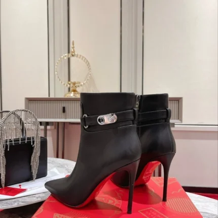 Christian Louboutin Lock So Kate Booty