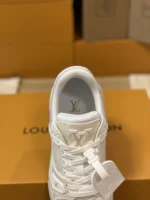 Louis Vuitton LV Trainer Beige Sneaker