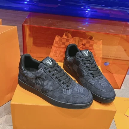 Louis Vuitton Rivoli Damier Black Sneaker