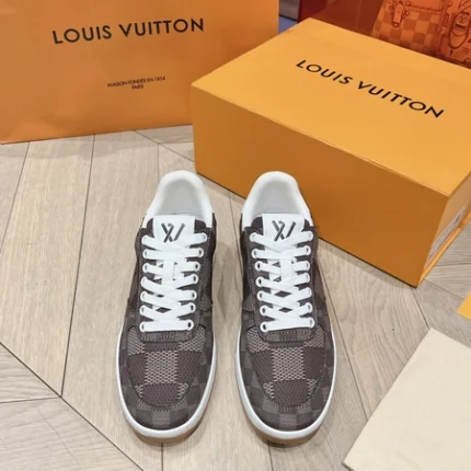 Louis Vuitton Rivoli Damier Sneaker