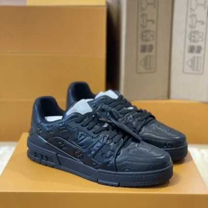 Louis Vuitton Trainer Black Sneaker