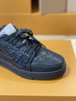 Louis Vuitton Trainer Black Sneaker