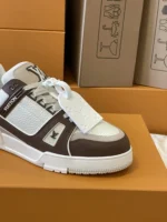 Louis Vuitton Trainer Cappuccino Sneaker