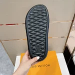 Louis Vuitton Waterfront Mule Rmwlvsdm37